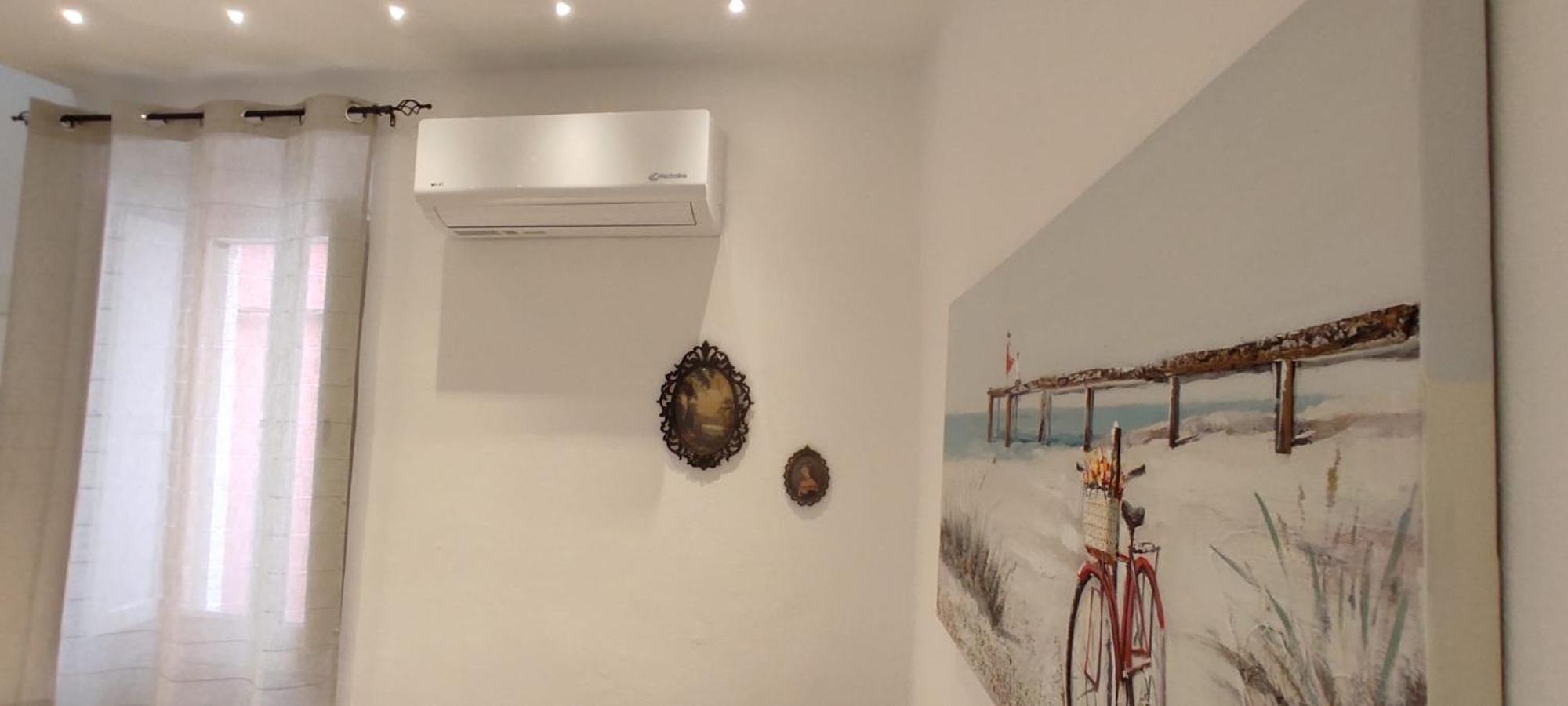 La Follia Dell'Architetto Villa Бари Екстериор снимка