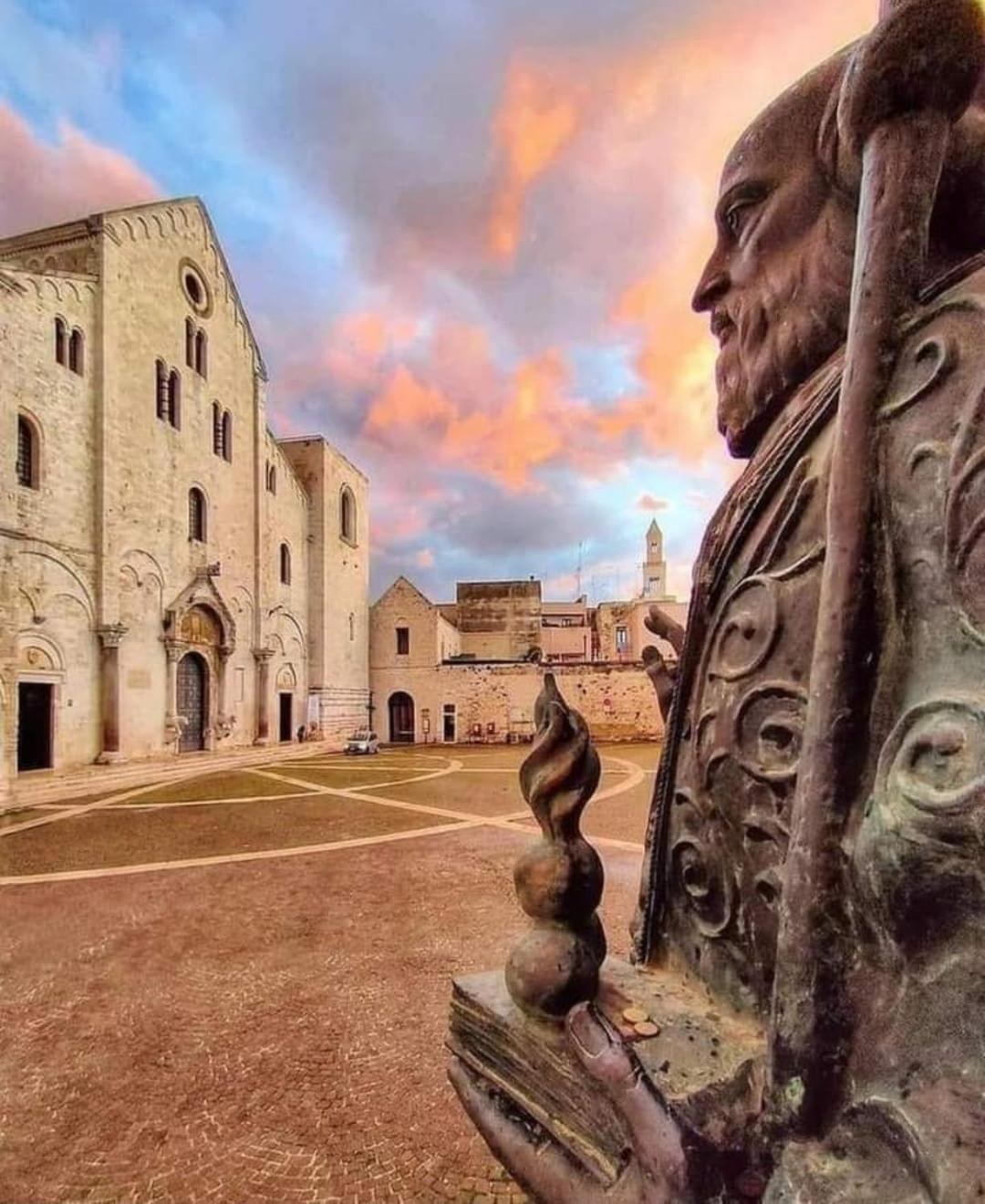La Follia Dell'Architetto Villa Бари Екстериор снимка